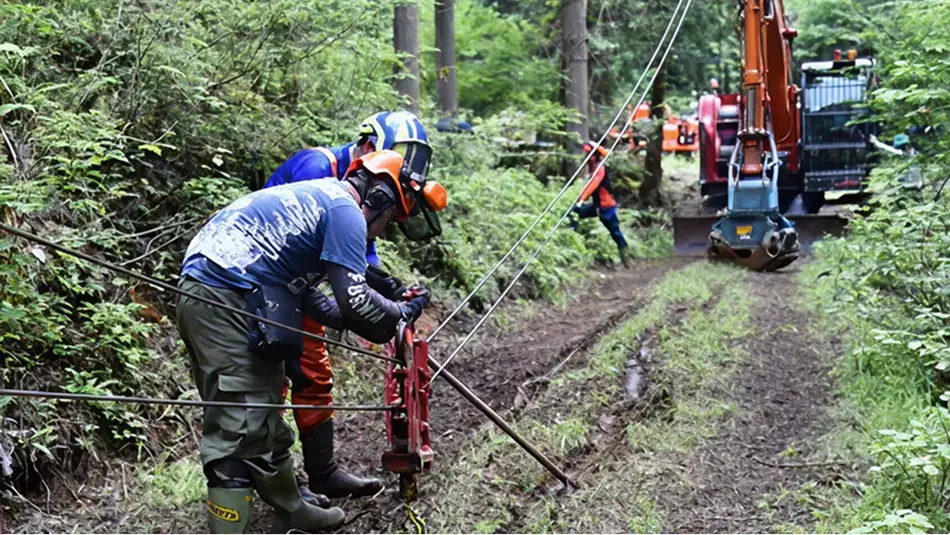 【写真】簡易架線集材装置の運転特別教育