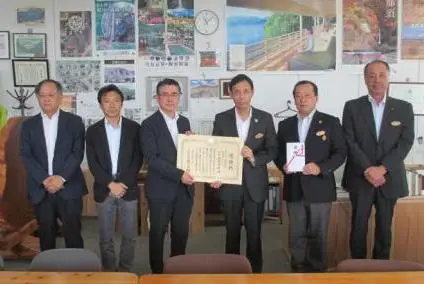 とちぎの元気な森づくり基金のご寄付者/イオンリテール株式会社北関東カンパニー/感謝状贈呈式の様子